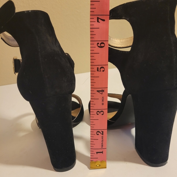 Luichini size 8.5 faux suede black open toe heel - Picture 4 of 8